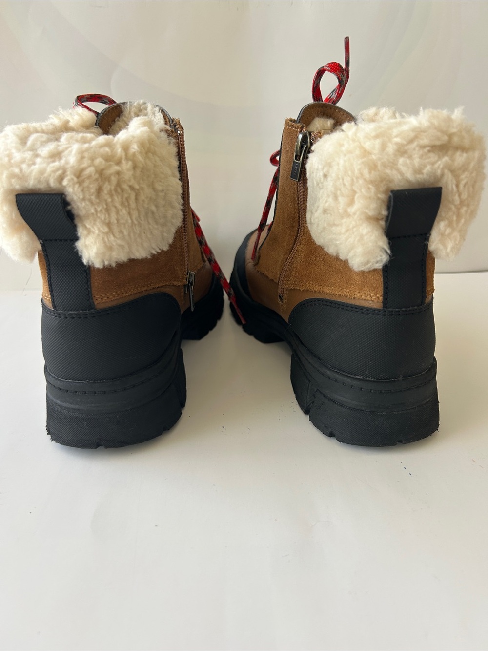 KIDS' ASHTON ADDIE BOOT
NWOT - Picture 3 of 6